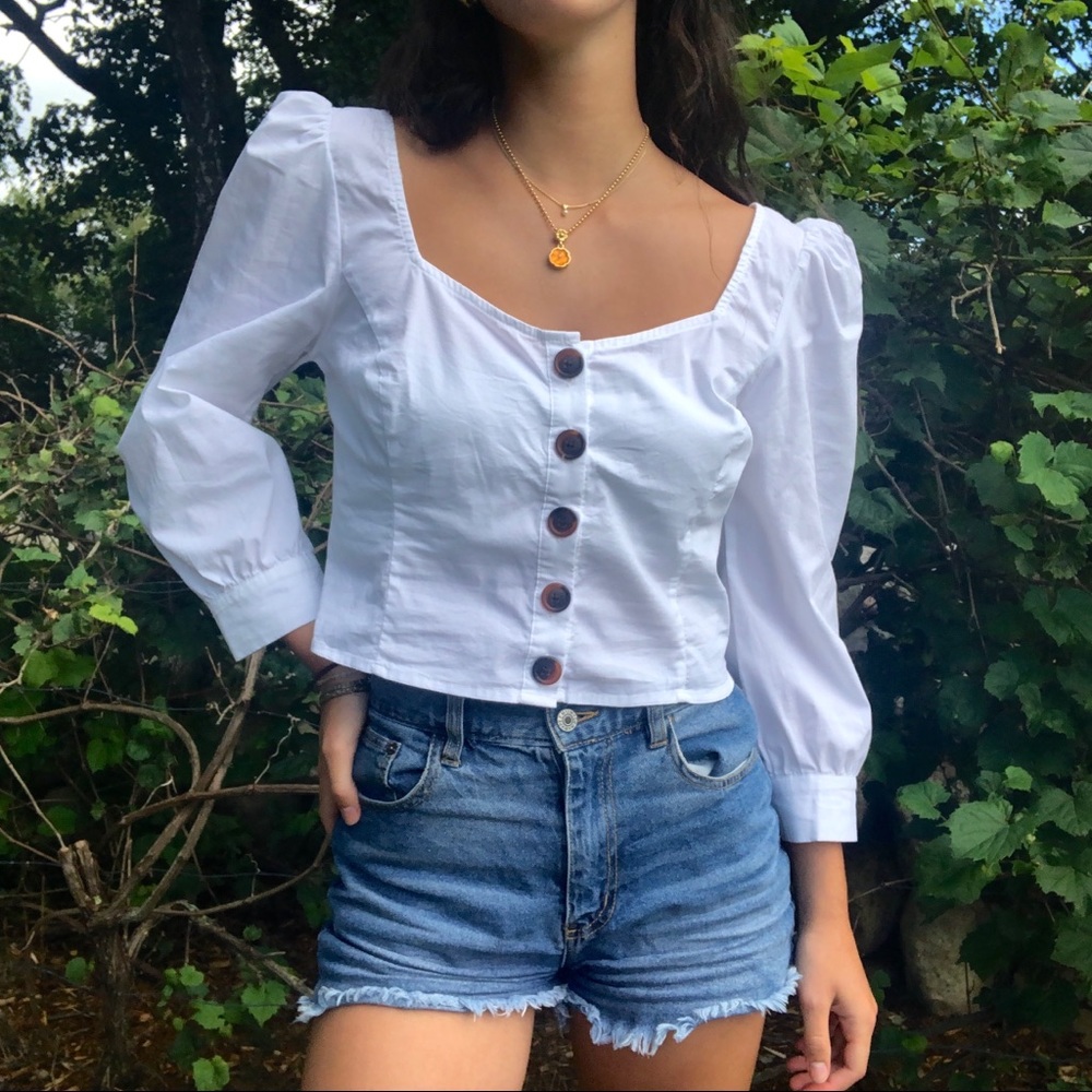 URBAN OUTFITTERS TOP 💌